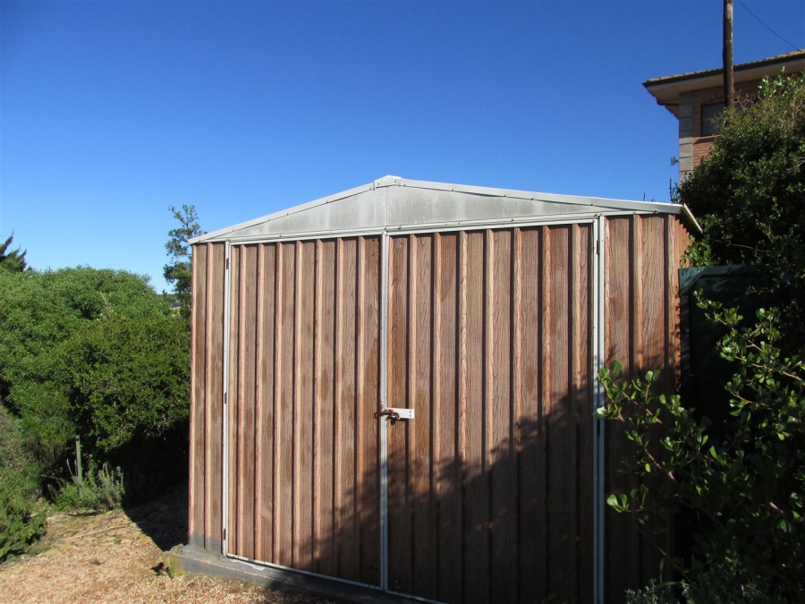 2 Bedroom Property for Sale in Stilbaai Wes Western Cape